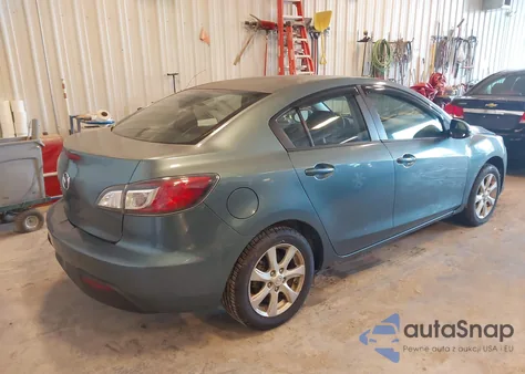 2010 Mazda Mazda3 I Touring z USA, uszkodzony, nr VIN JM1BL1SG2A1162370